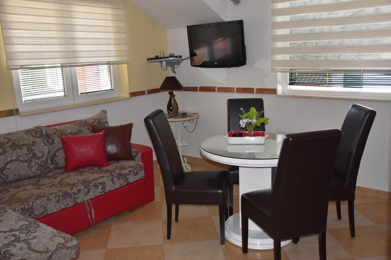 Apartments Scepanovic Tivat Ngoại thất bức ảnh
