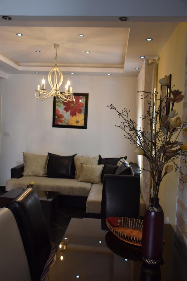 Apartments Scepanovic Tivat Ngoại thất bức ảnh