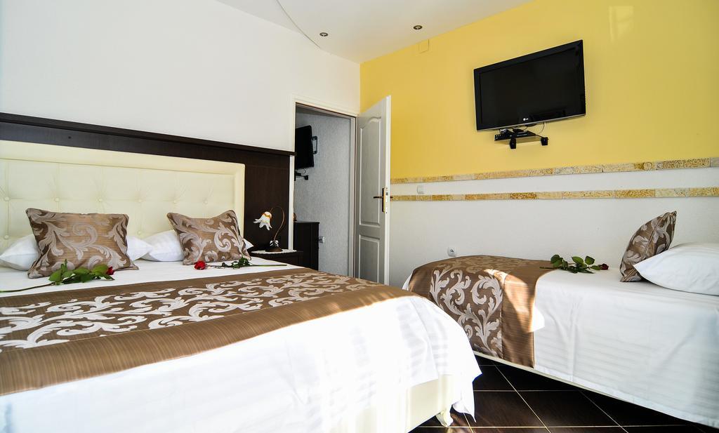 Apartments Scepanovic Tivat Ngoại thất bức ảnh