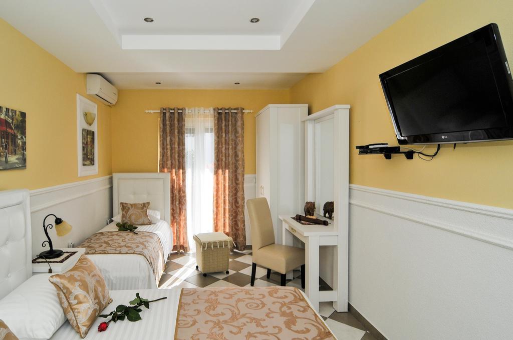 Apartments Scepanovic Tivat Ngoại thất bức ảnh