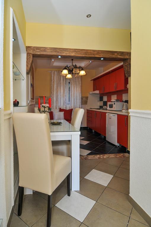 Apartments Scepanovic Tivat Ngoại thất bức ảnh